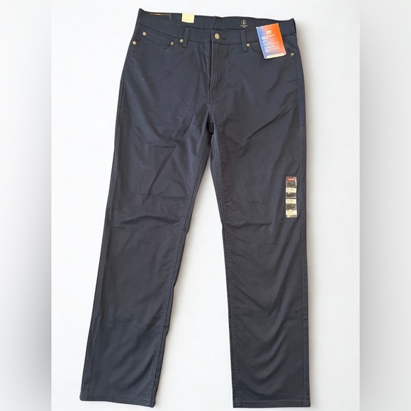 NWT Levi's Navy Blue Twill 541 Athletic Taper Jeans - Picture 2 of 9